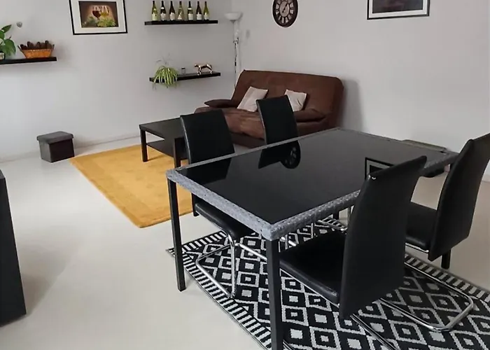 Apartment Meuble De Tourisme 2* Les Jardins De L Arquebuse Dijon